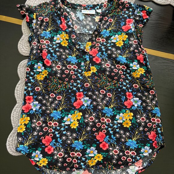 Kiwi Fresh Colorful Blouse w/Ruffle Cap Sleeves Size Small EUC - Picture 5 of 5